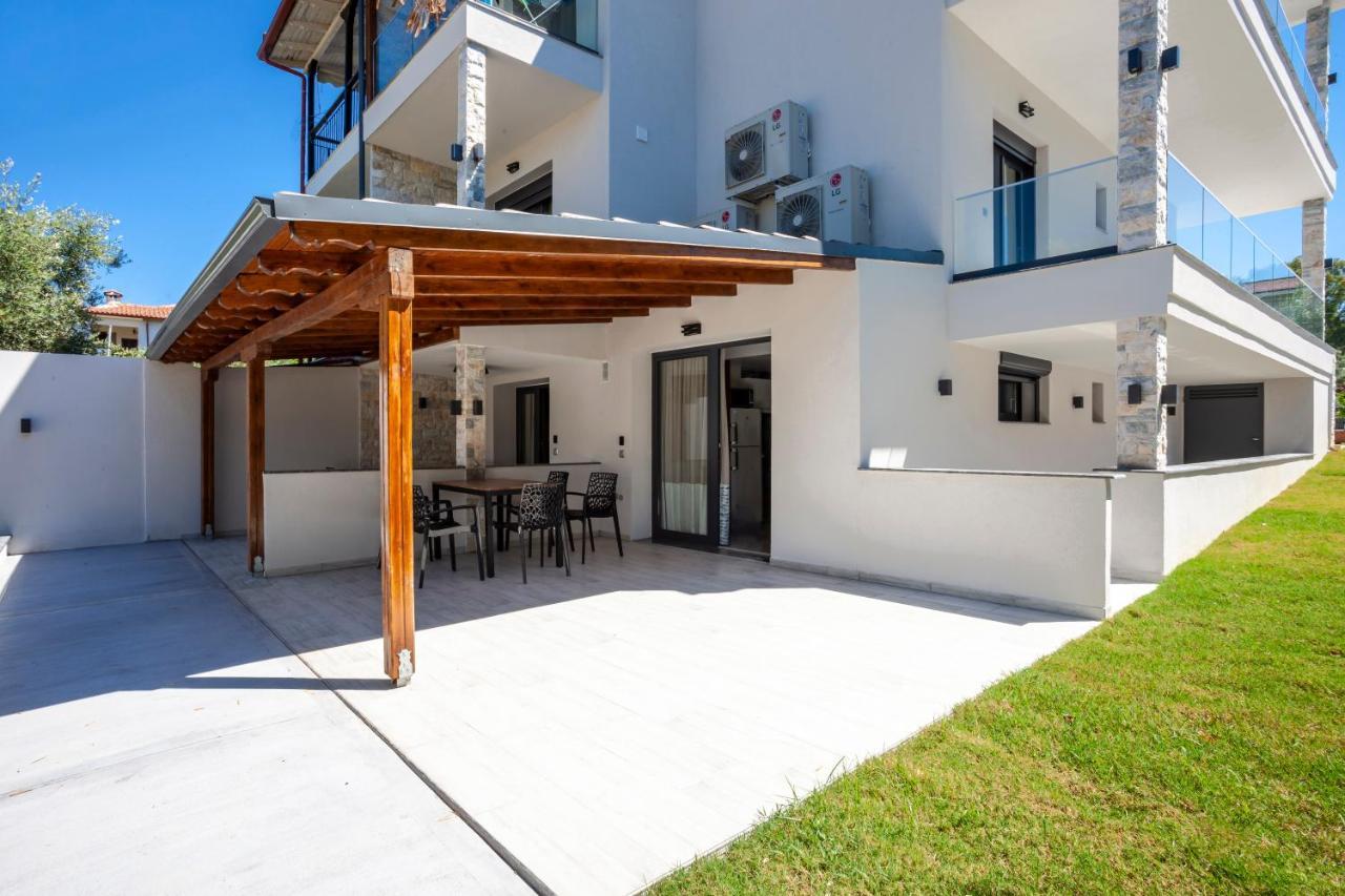 Olia Seaside Residence 120M From The Beach Pefkochori Eksteriør bilde